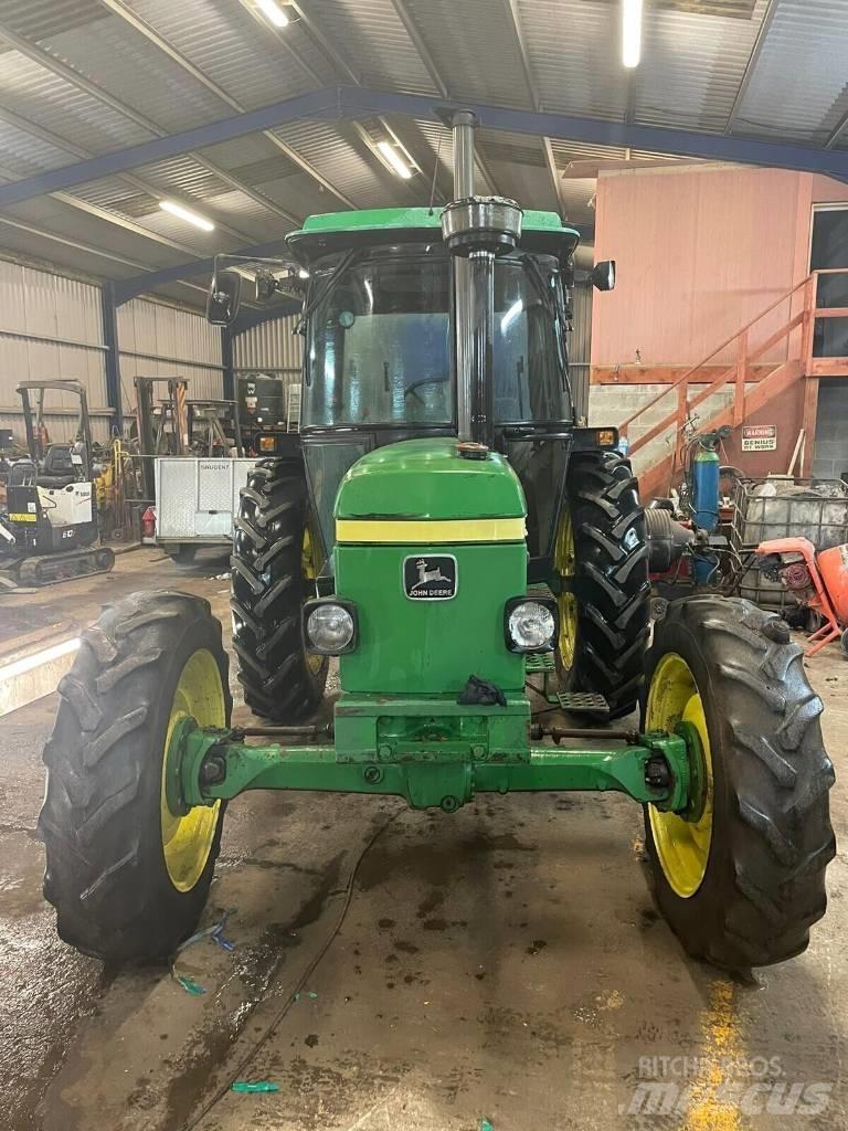John Deere 2650 Traktori