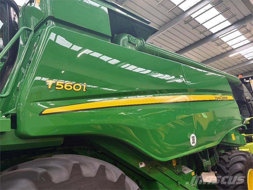 John Deere T560I Ražas novākšanas kombaini
