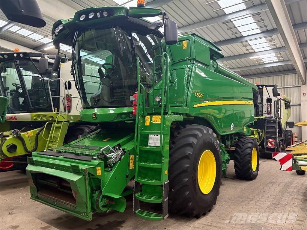 John Deere T560I Ražas novākšanas kombaini