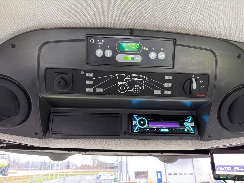 CLAAS Jaguar 930 Lopbarības novācēji