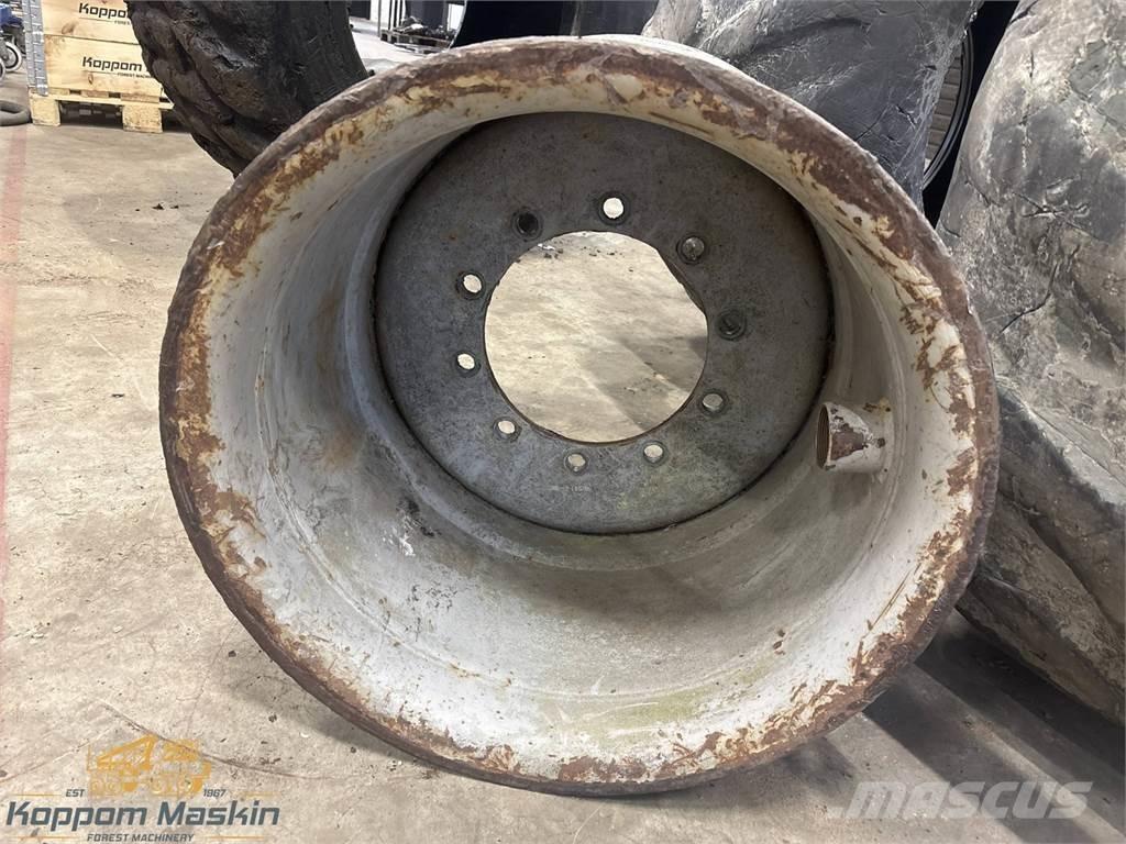 Valmet 911 24x26,5 Riepas, riteņi un diski