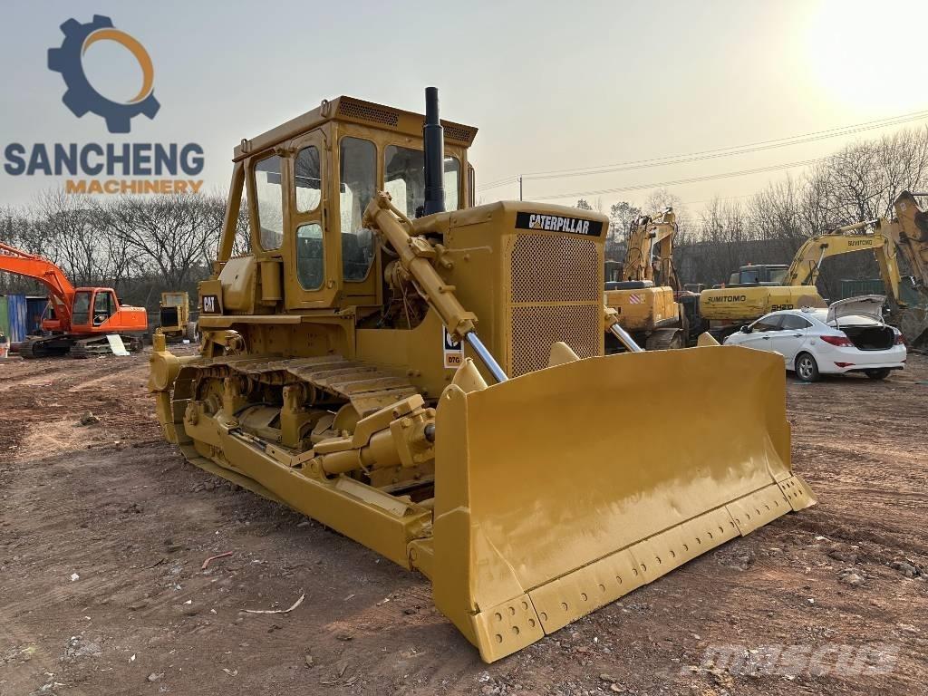 CAT D 7 G Kāpurķēžu buldozeri