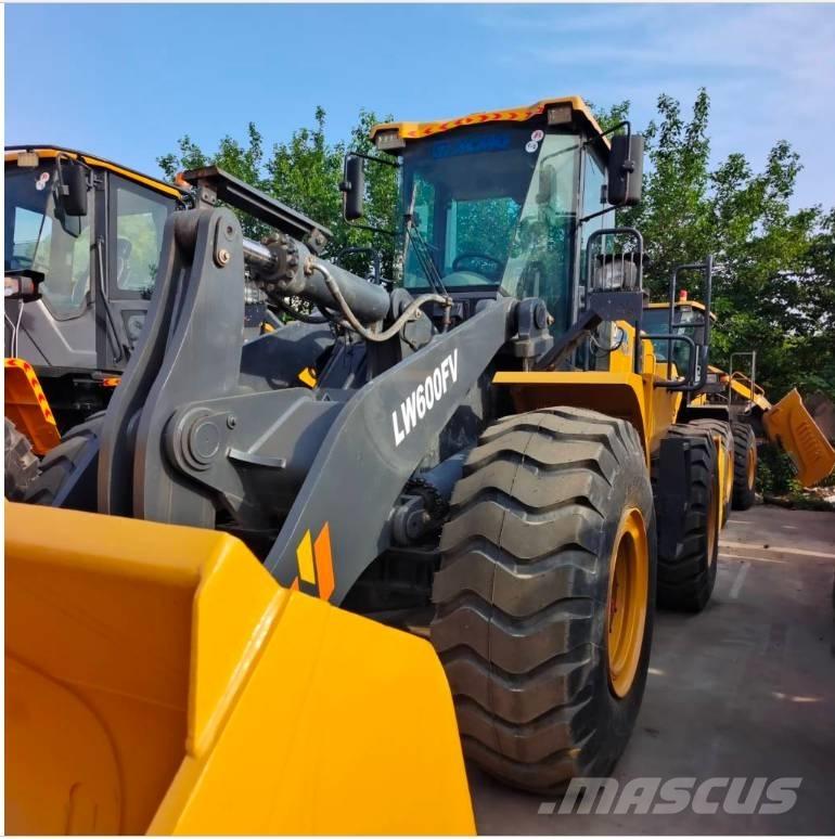 XCMG LW 600 FV Iekrāvēji uz riteņiem