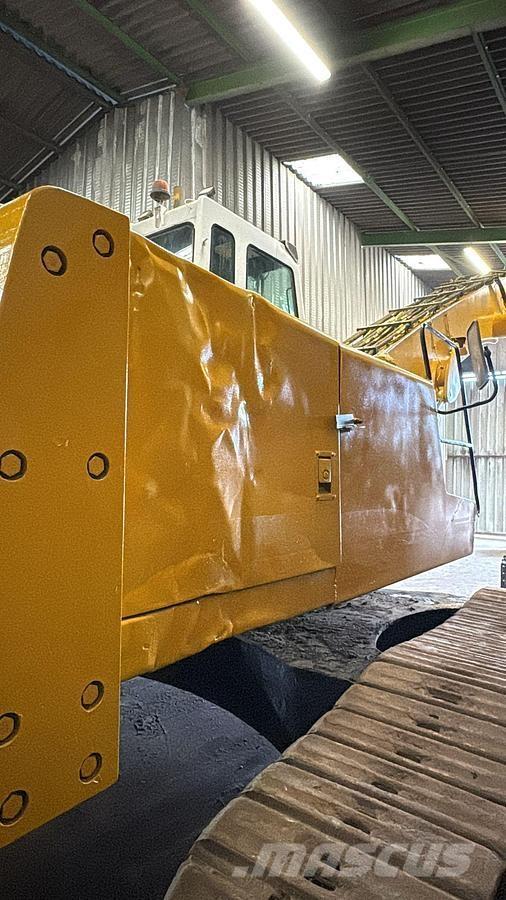 Liebherr R934B EW Kāpurķēžu ekskavatori