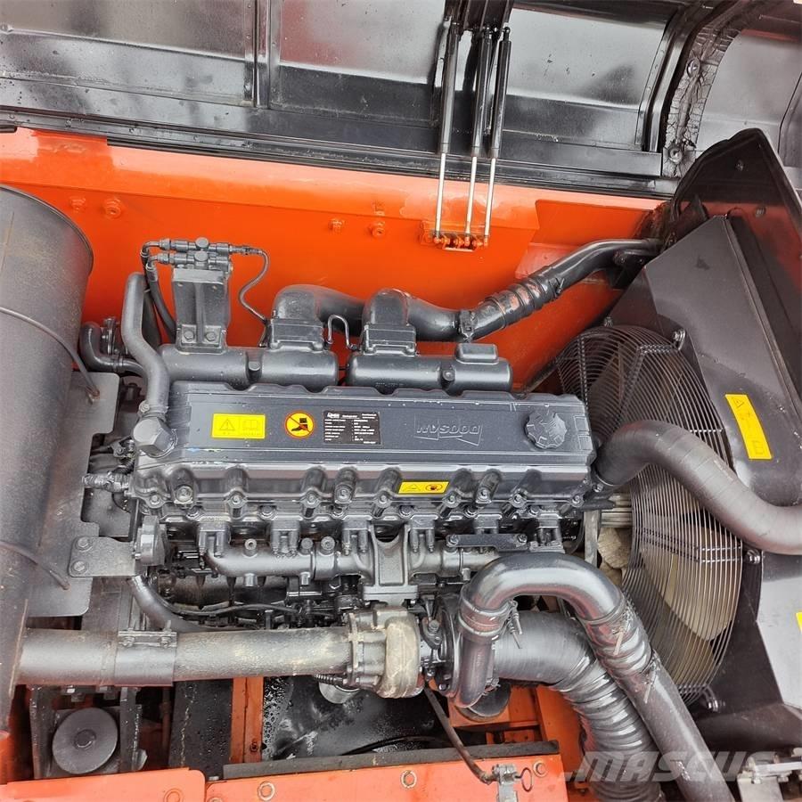 Doosan DX 340 LC Kāpurķēžu ekskavatori