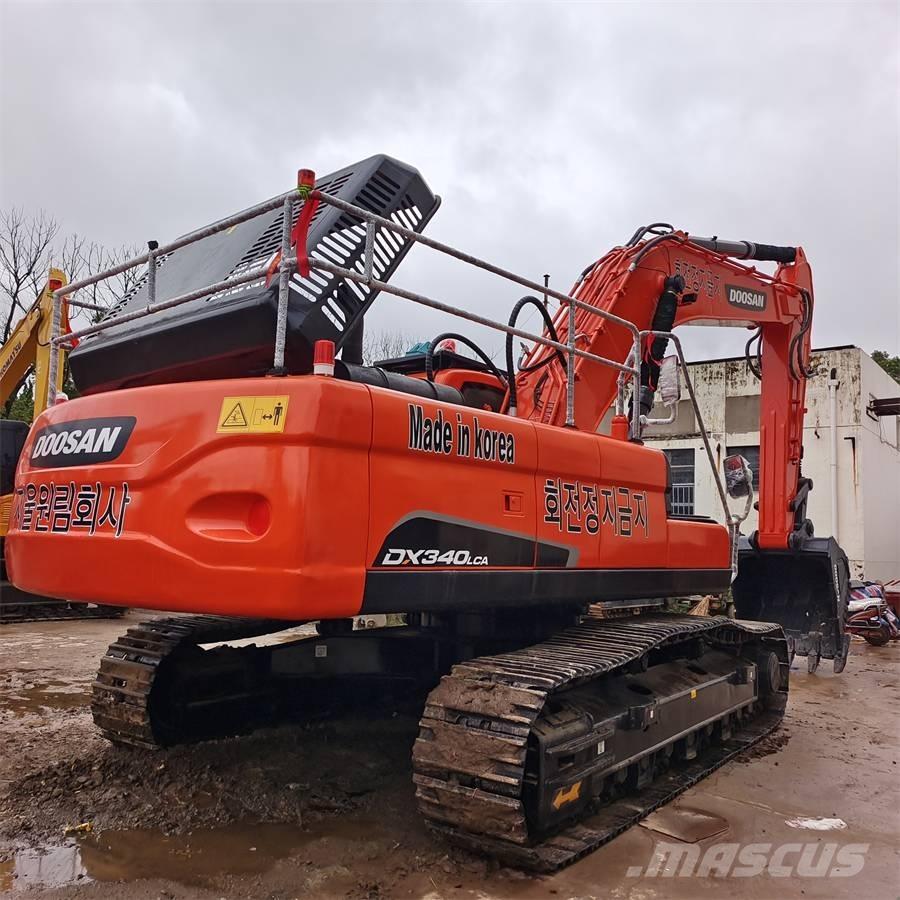 Doosan DX 340 LC Kāpurķēžu ekskavatori