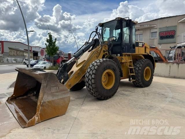 CAT 930 H Iekrāvēji uz riteņiem