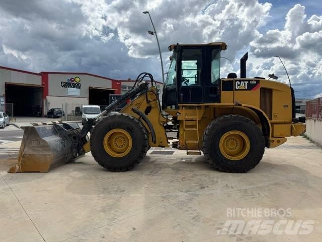 CAT 930 H Iekrāvēji uz riteņiem