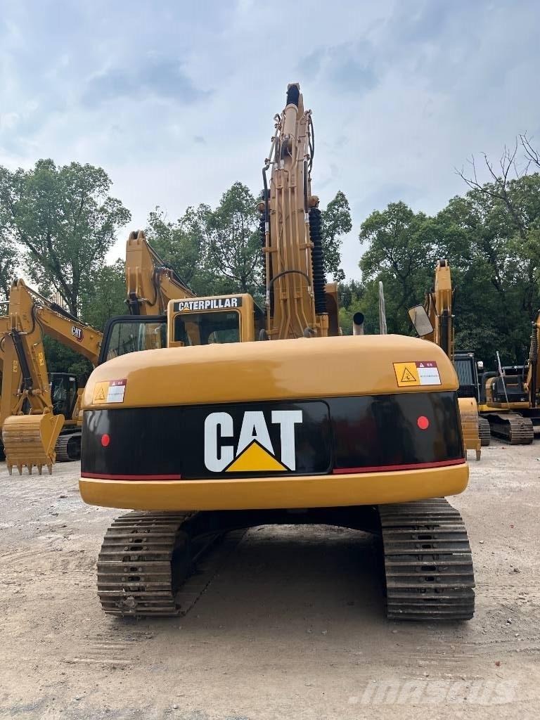 CAT 320C Kāpurķēžu ekskavatori