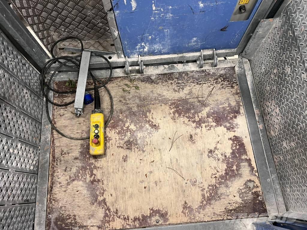 Geda 300 Z-ZP Celtniecības pacēlāji