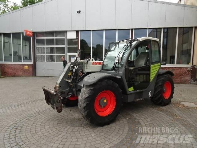 CLAAS 6030 Teleskopiskie manipulatori