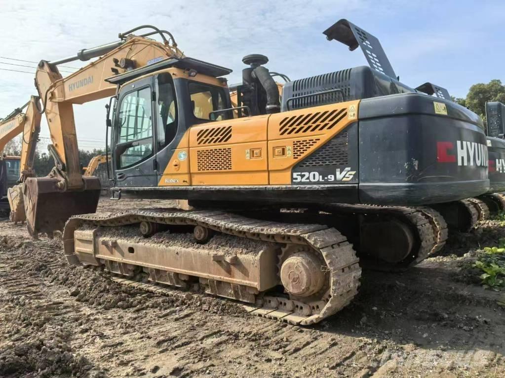 Hyundai 520VS Kāpurķēžu ekskavatori
