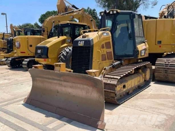 CAT D 4 K 2 XL Kāpurķēžu buldozeri