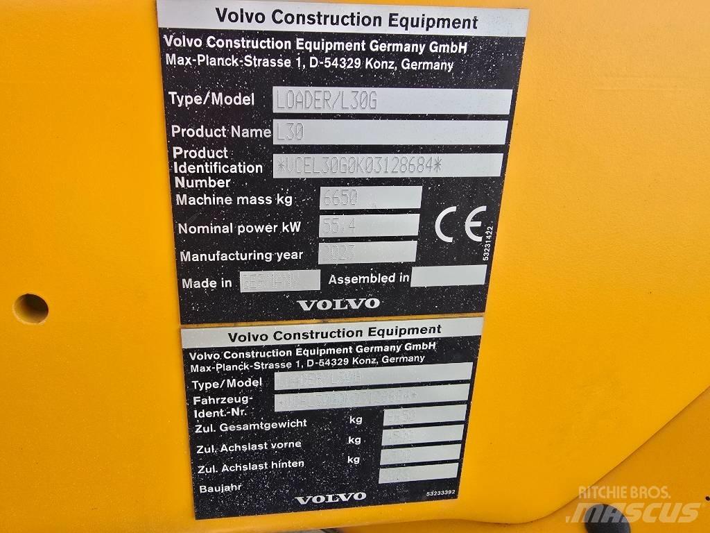 Volvo L 30 G Iekrāvēji uz riteņiem
