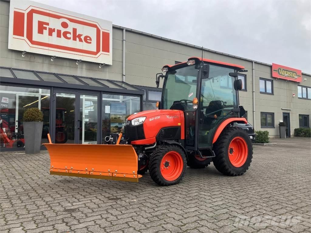 Kubota B2231 %SALE!% Kompaktie traktori