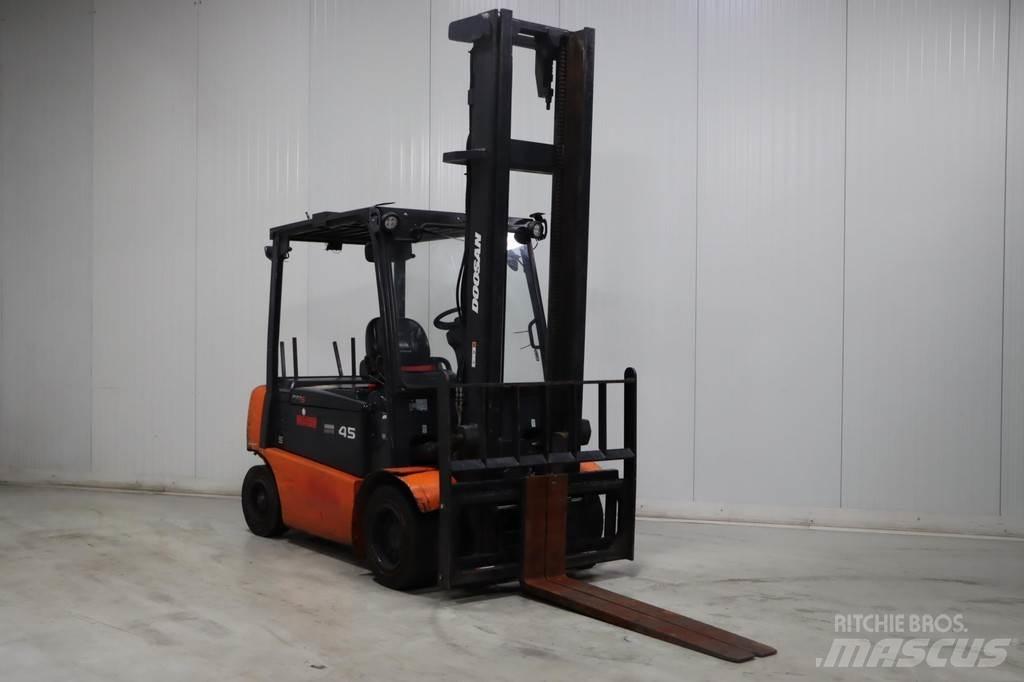 Doosan B45X-5 Elektriskie iekrāvēji