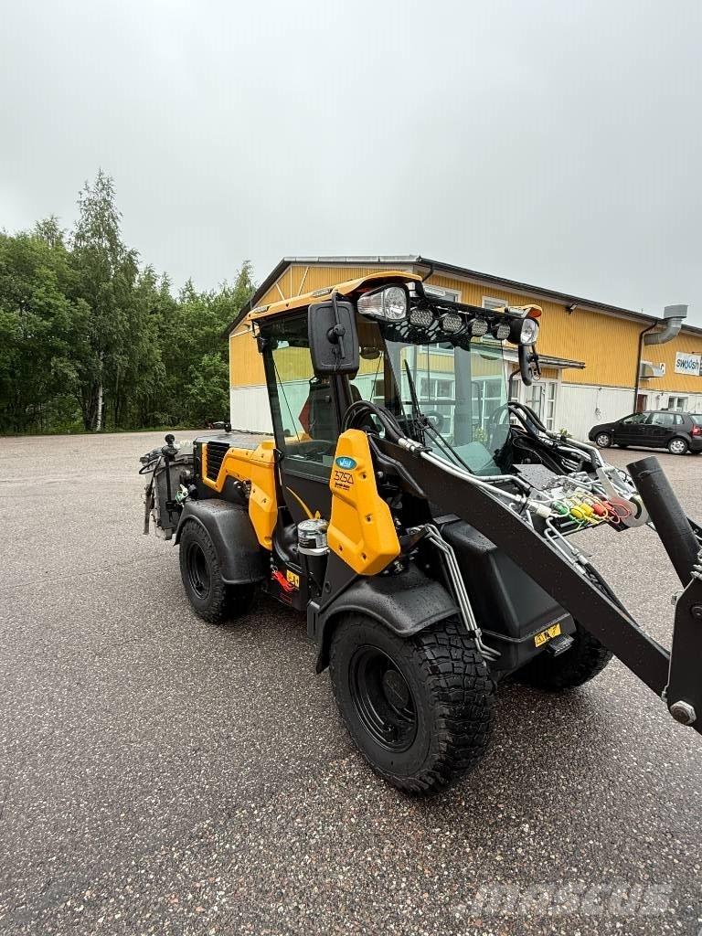 Wille 375 Delta Komunālās mašīnas