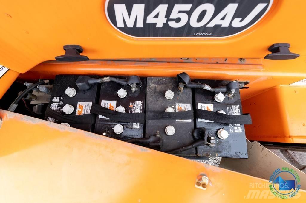 JLG M450AJ Strēles pacēlāji