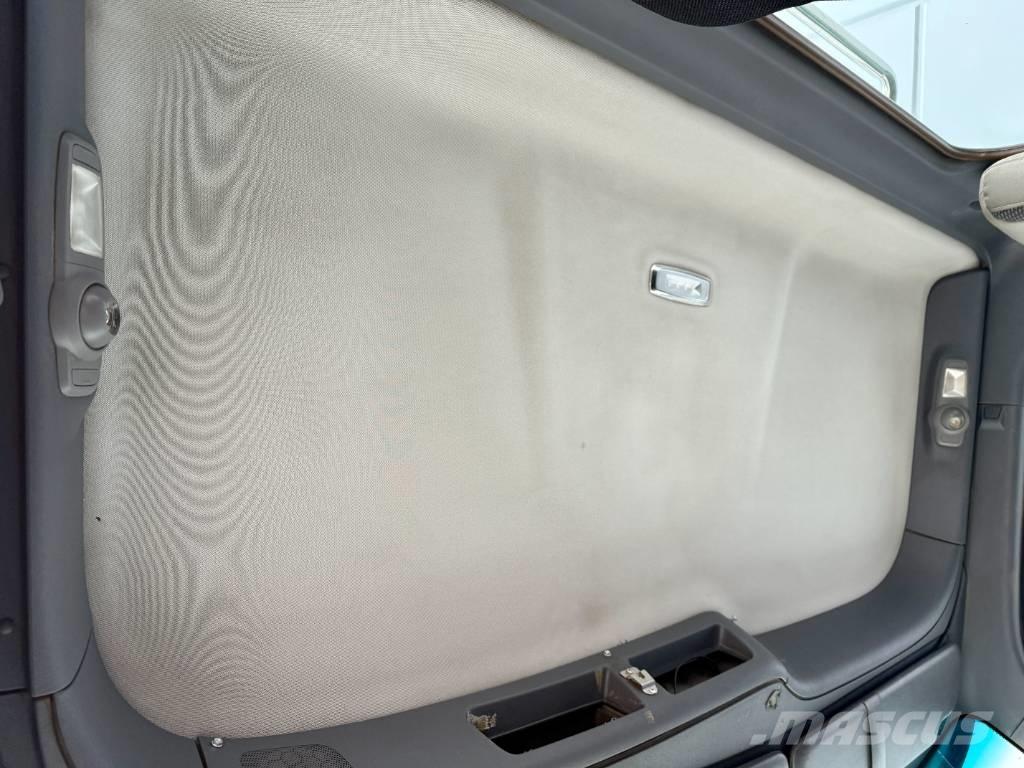 Peterbilt 567 Vilcēji