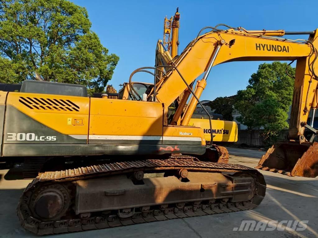 Hyundai R300LC-9S Kāpurķēžu ekskavatori
