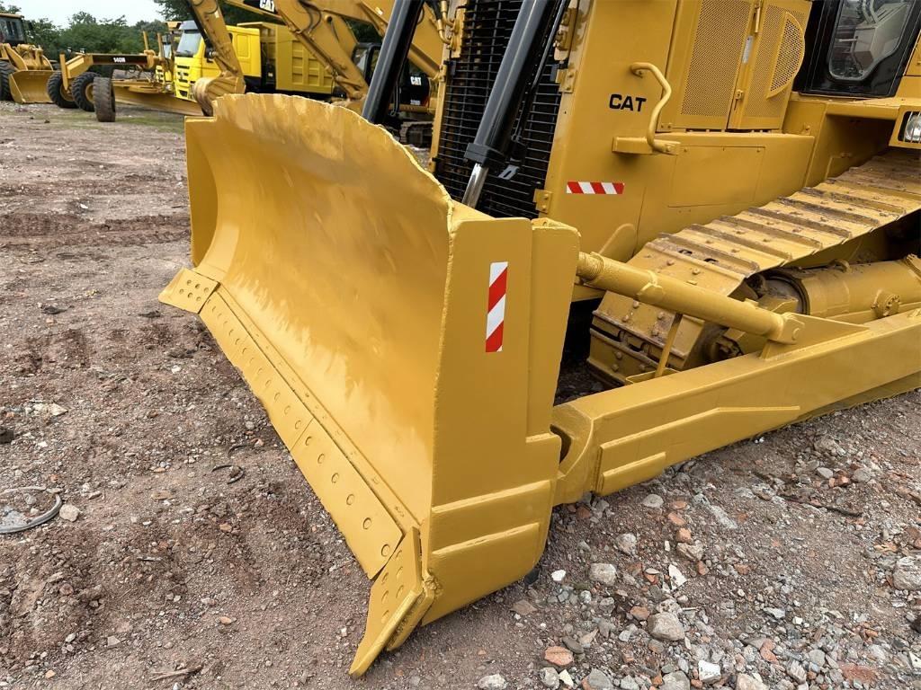 CAT D7R Kāpurķēžu buldozeri