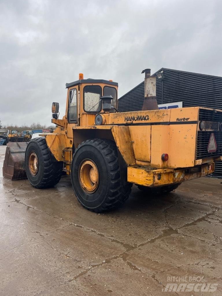 Hanomag 66c Iekrāvēji uz riteņiem