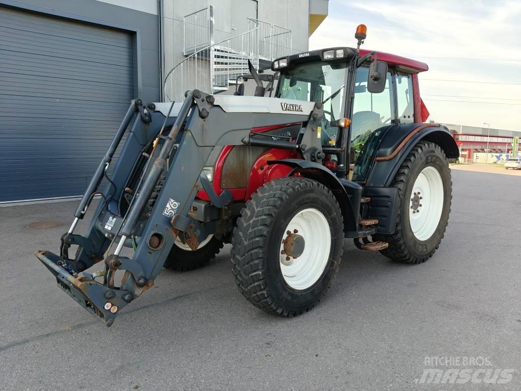 Valtra N 101 Traktori