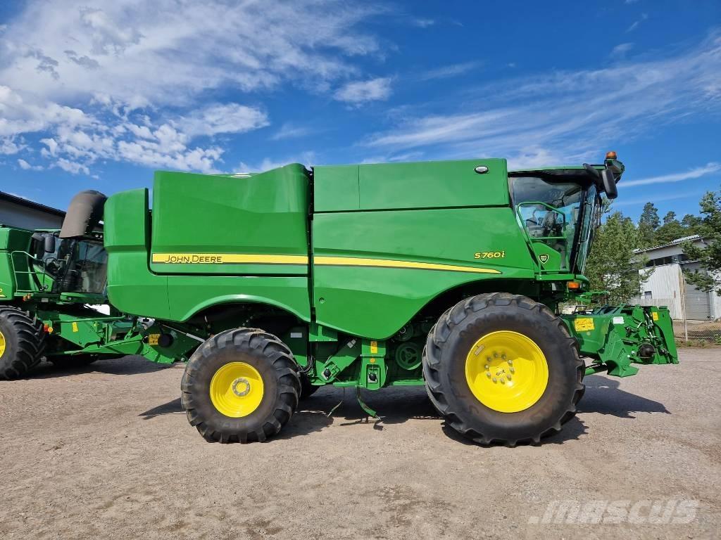 John Deere S760 Ražas novākšanas kombaini