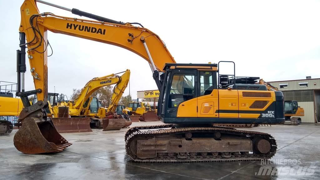 Hyundai HX 300 L Kāpurķēžu ekskavatori