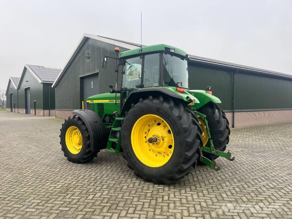 John Deere 7710 PQ Traktori