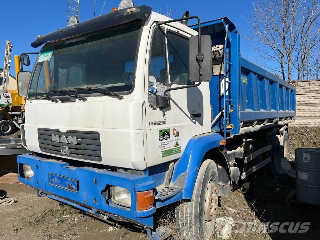 MAN LE 26.280 Pašizgāzējs