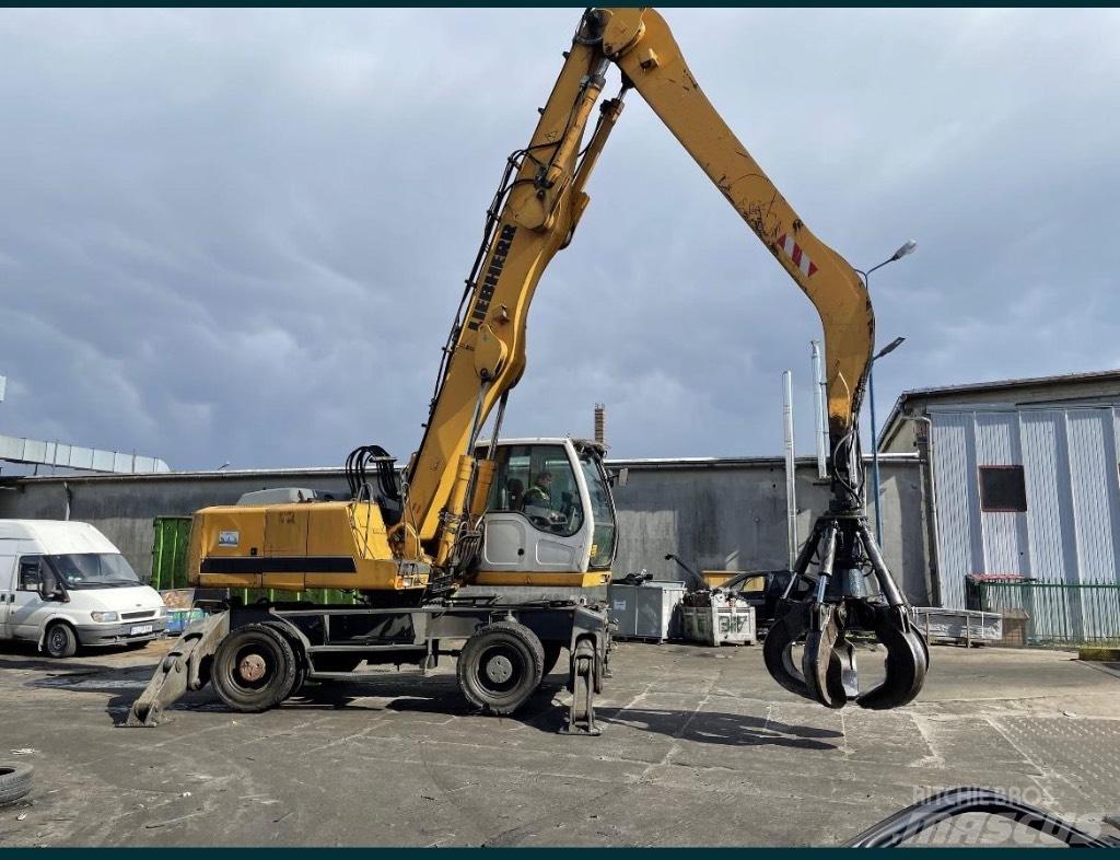 Liebherr 924 Industriālie iekrāvēji