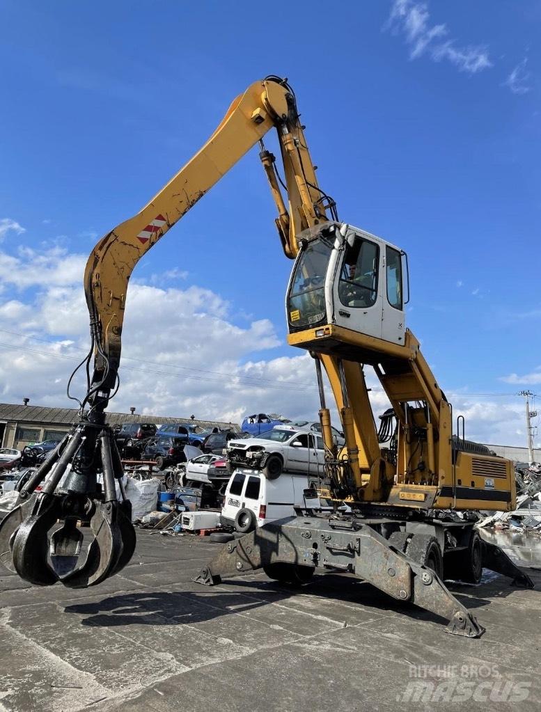 Liebherr 924 Industriālie iekrāvēji