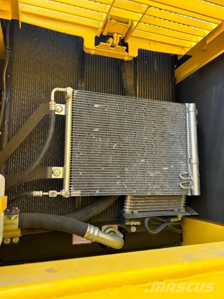 Komatsu PC 240 Kāpurķēžu ekskavatori