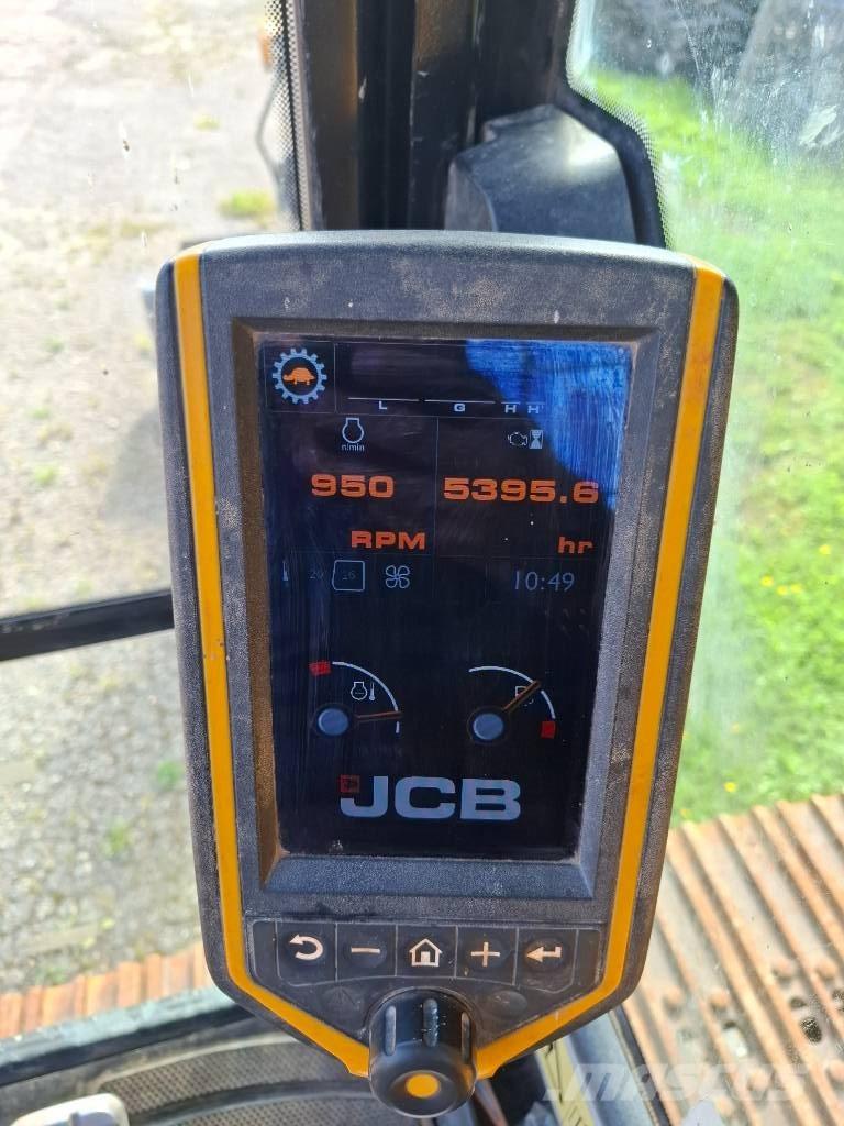 JCB JS 220 LC Kāpurķēžu ekskavatori