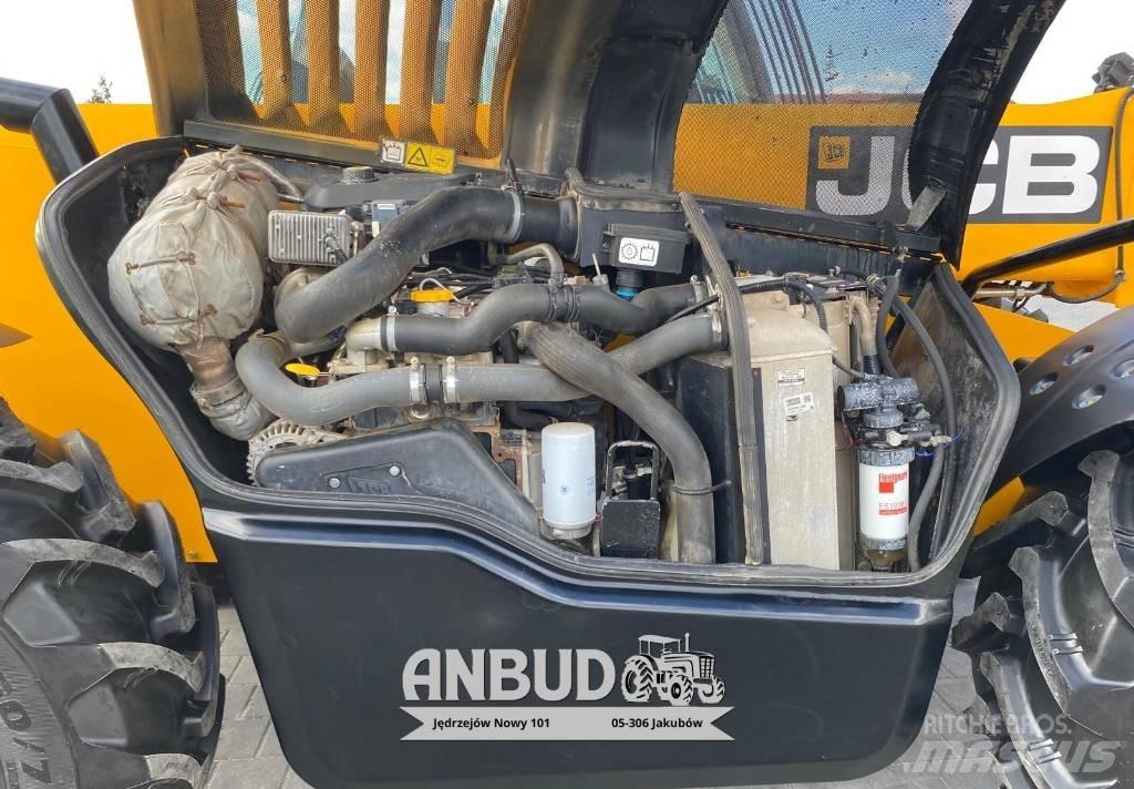 JCB 541-70 Agri Pro Teleskopiskie riteņu iekrāvēji