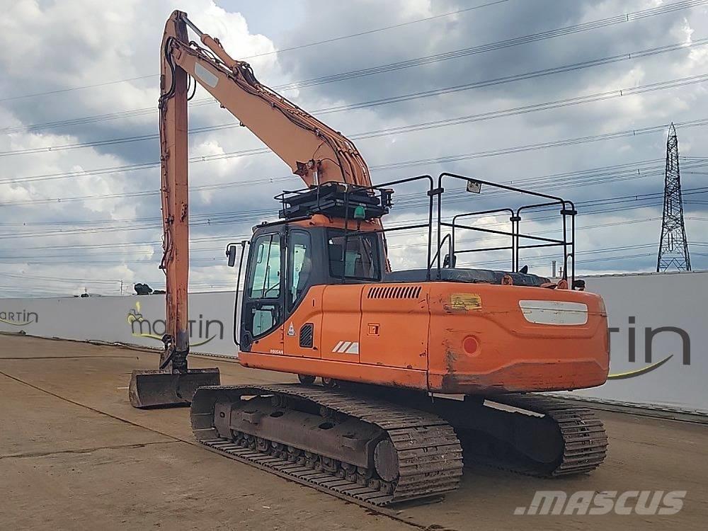 Doosan DX225LC-3 SLR Ekskavatori tālās sniedzamības darbiem