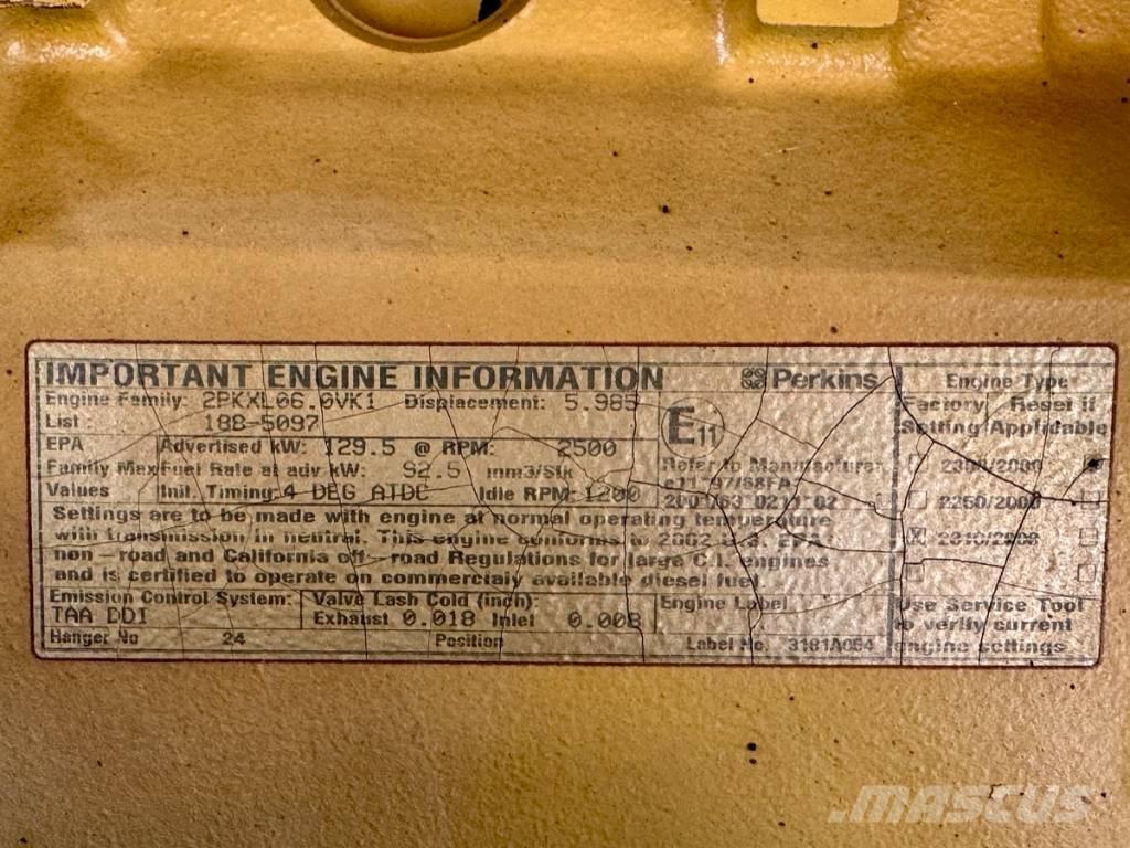 CAT M 316 C Ekskavatori uz riteņiem