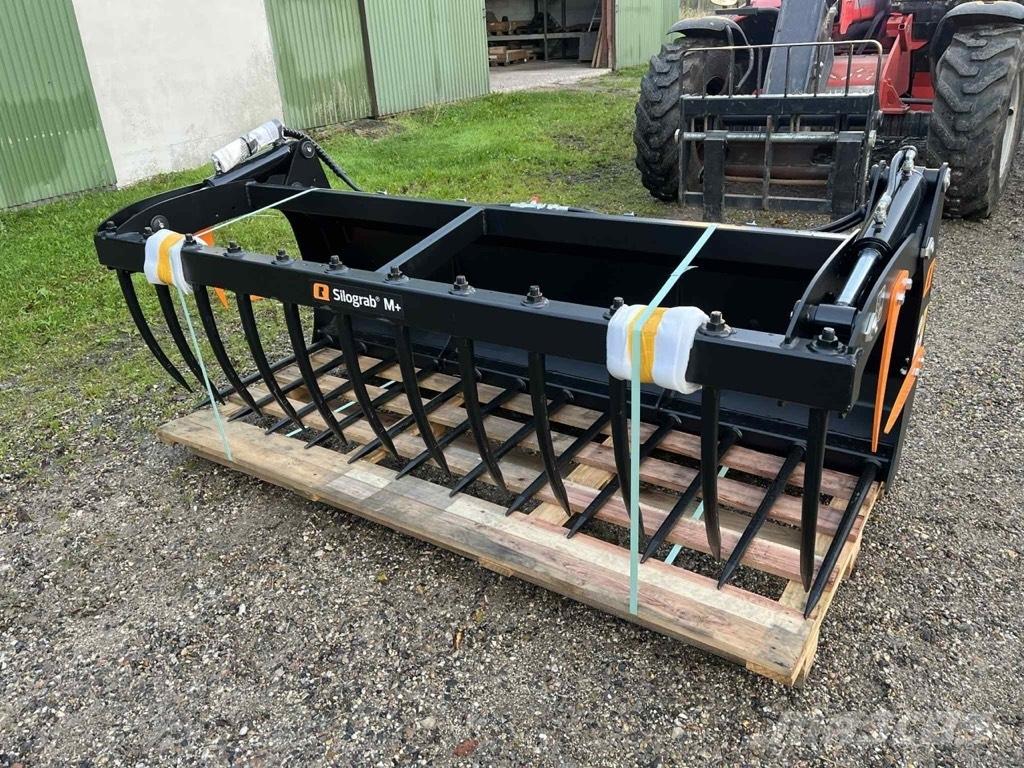 Ålö Silograb M+ 210cm Frontālie iekrāvēji un ekskavatori
