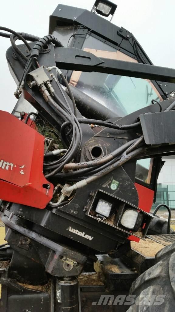 Valmet 901 Harvesteri