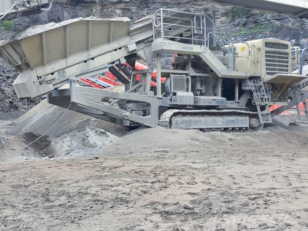 Metso LT 200 HP Mobilie drupinātāji