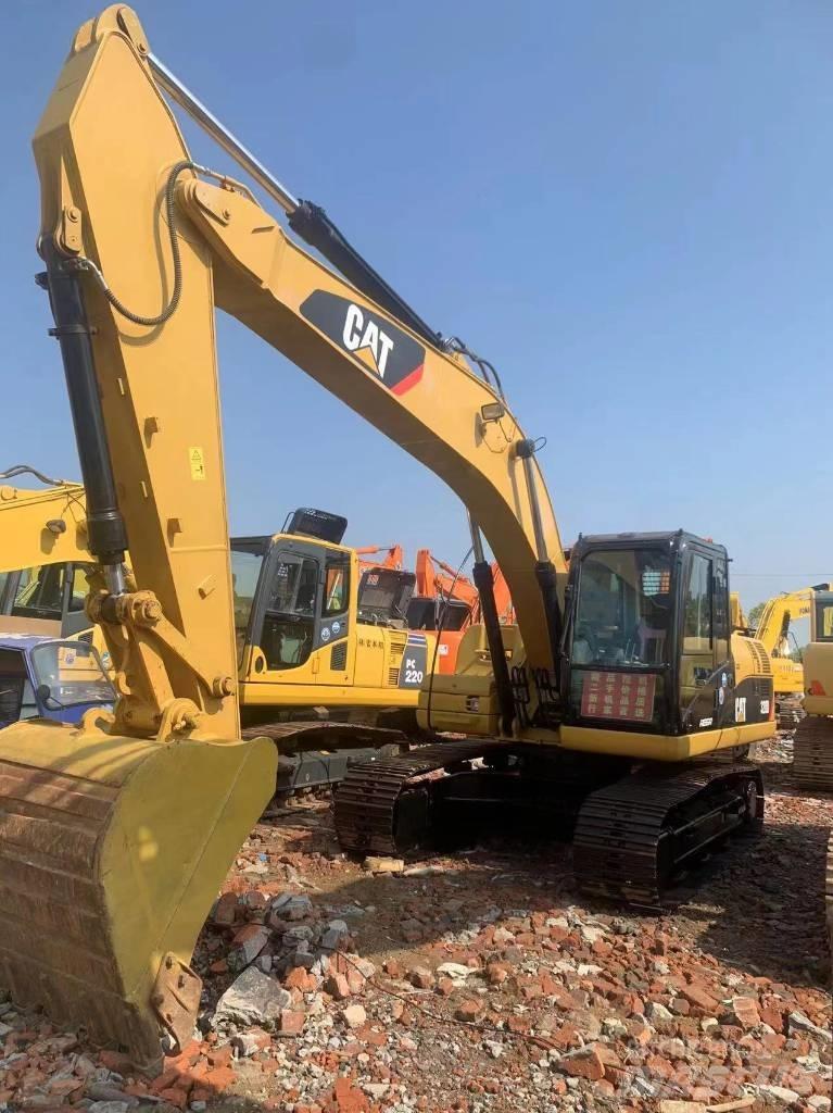 CAT 320 D Kāpurķēžu ekskavatori