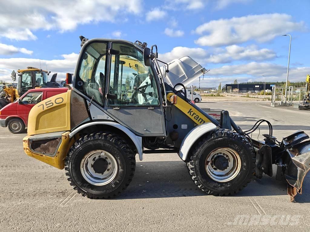 Kramer-allrad 750 Iekrāvēji uz riteņiem