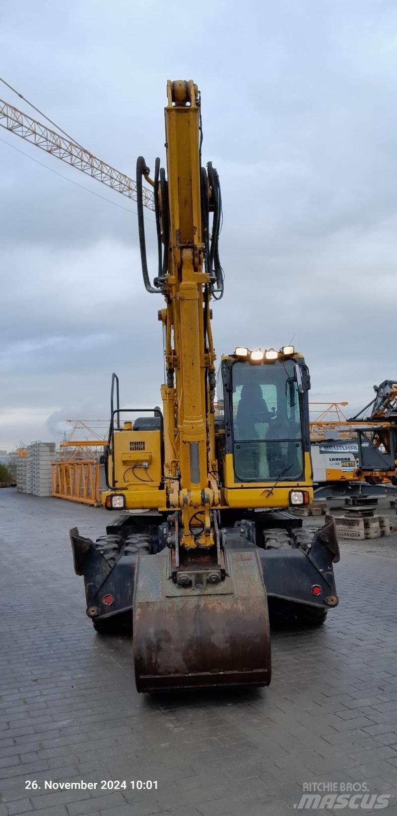 Komatsu PW160-7E0 Ekskavatori uz riteņiem
