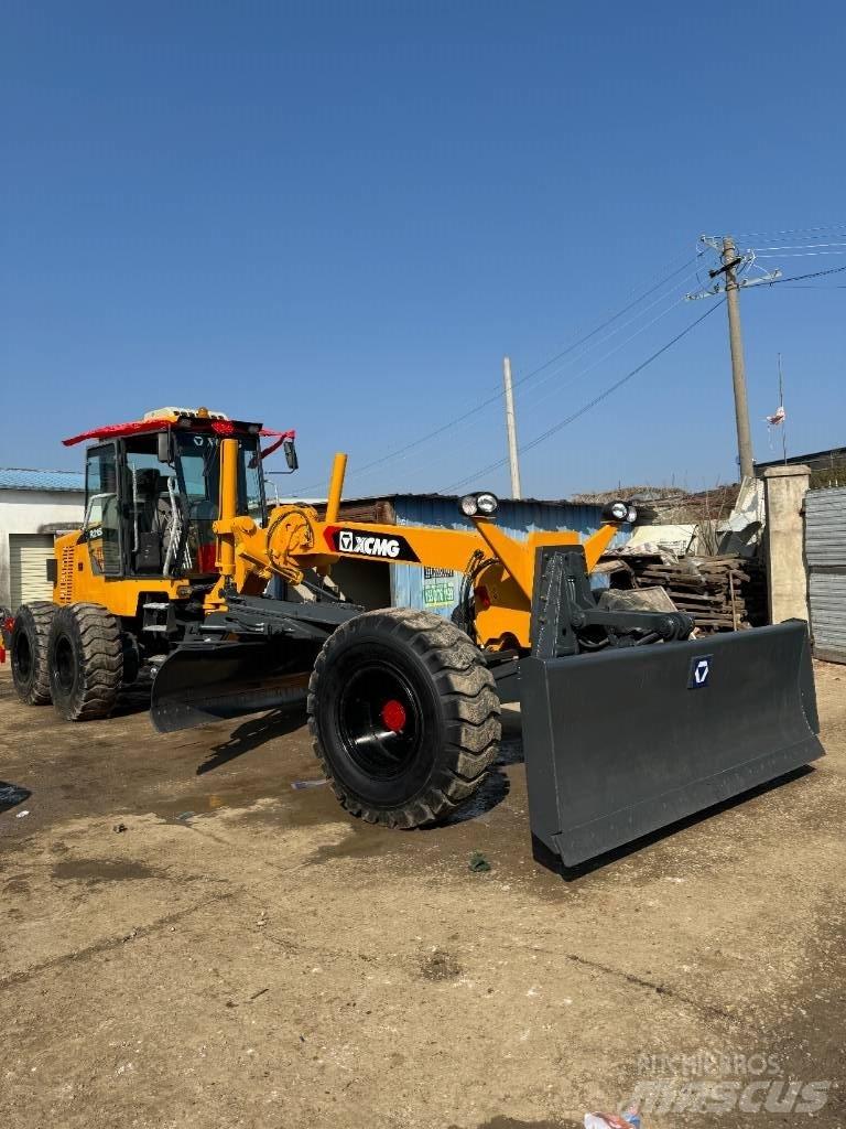 XCMG GR 2153 Greideri