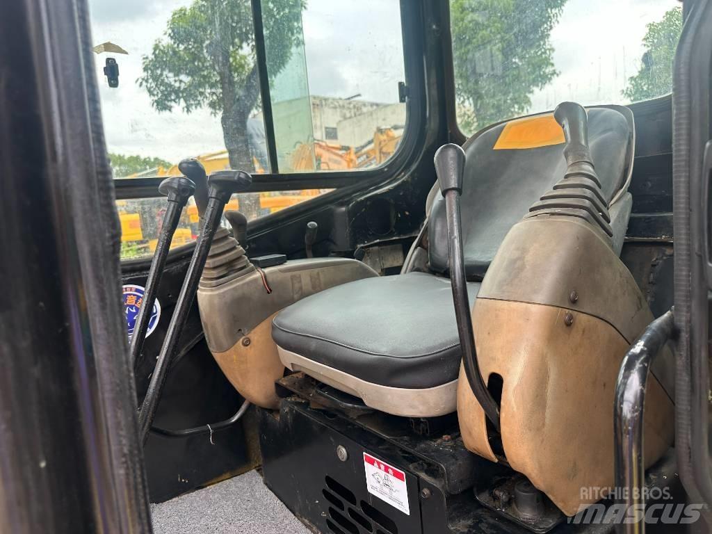 CAT 303 Mini ekskavatori < 7 t