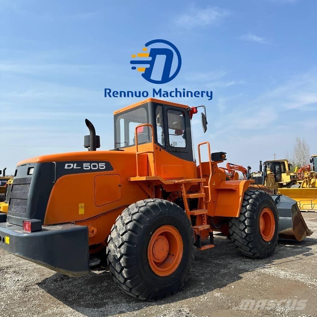 Doosan DL505 Iekrāvēji uz riteņiem