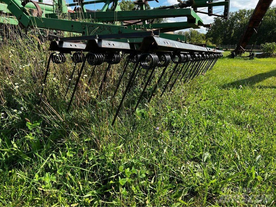 John Deere 960 Kultivatori