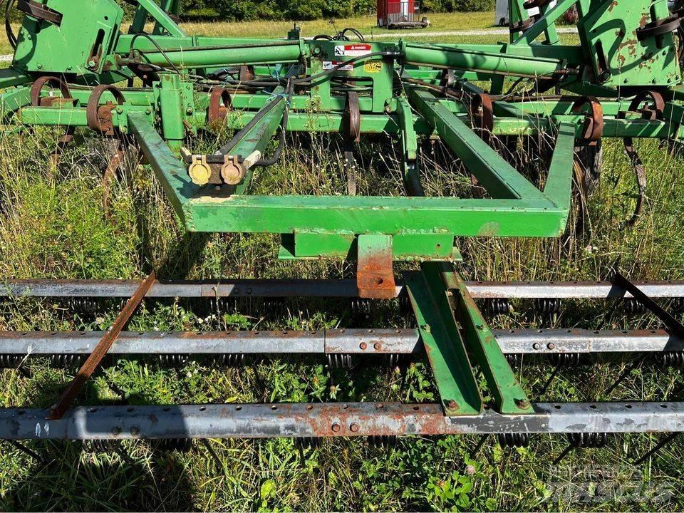 John Deere 960 Kultivatori