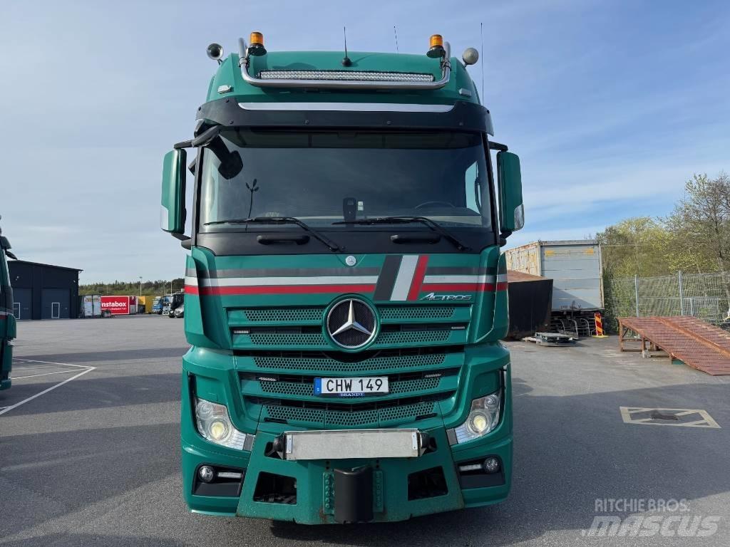 Mercedes-Benz  Vilcēji